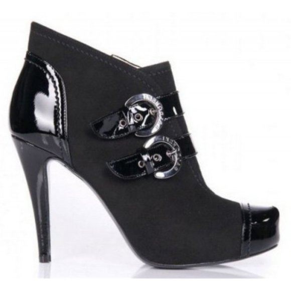 Designer Women Booties in Black Leather